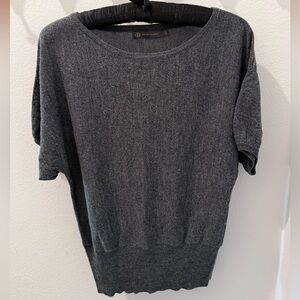 Outback Red Gray Sweater Size L